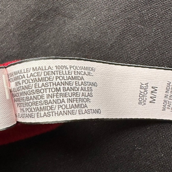 Victoria's Secret Red Lace Bandeau Size Medium - Picture 4 of 5